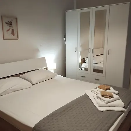 شقة To Spiti Paralía